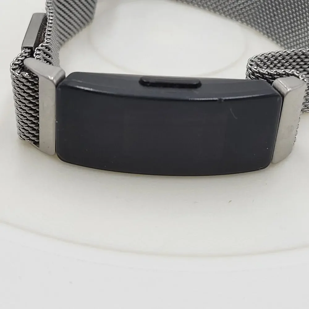 FitBit Fitness Activity Tracker Black Metal Bands Magnetic Lock‎ with Charger